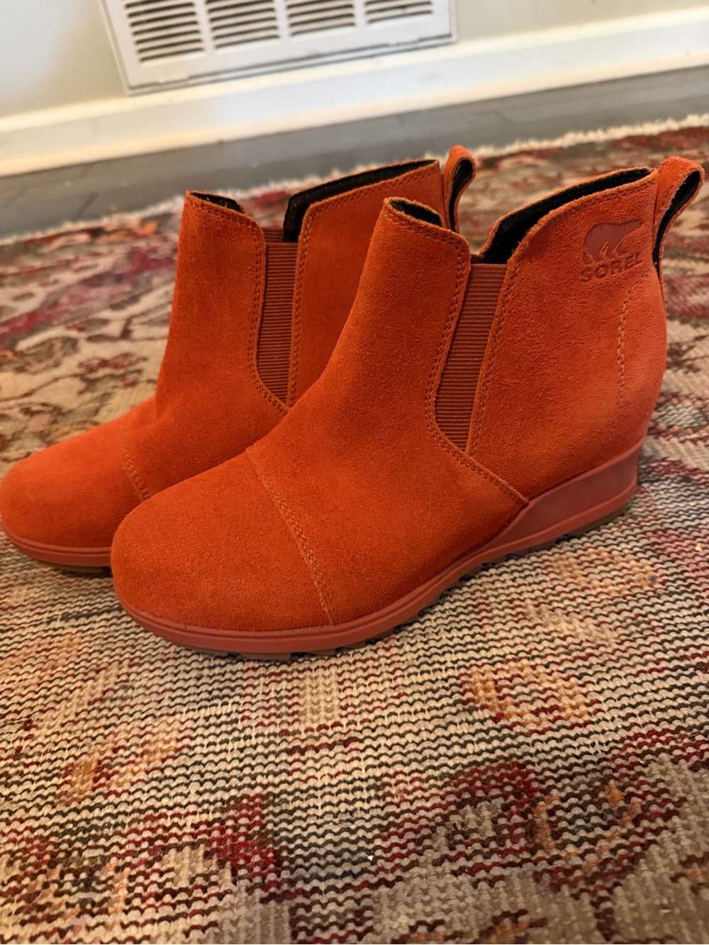Sorel Orange Suede Chelsea Ankle Booties 7.5